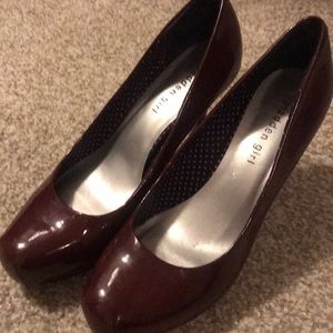 Patten leather shoes